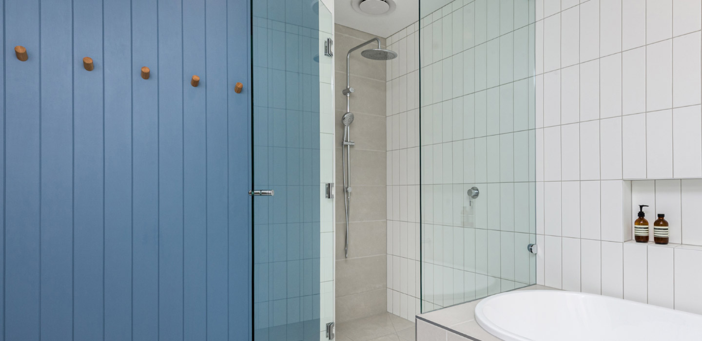JTDODD-Bathroom-Slider-Bathroom-Wide